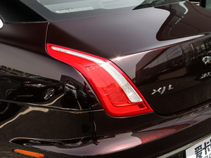 2019L 3.0 SC (q)̄(w) (x)(ji)^