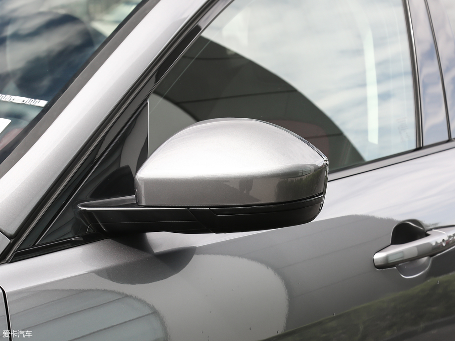 2020ݱF-PACE 2.0T ِ