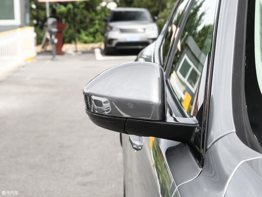 2020ݱF-PACE 2.0T ِ