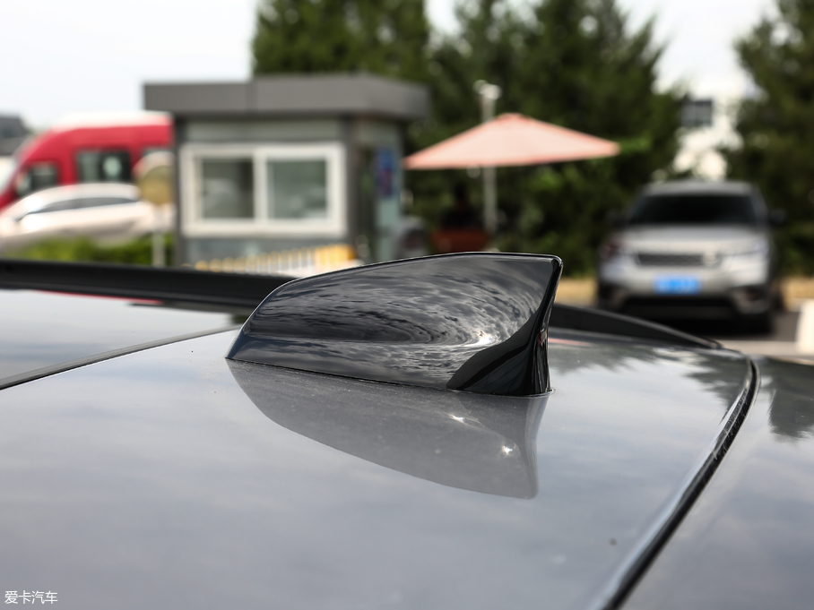 2020ݱF-PACE 2.0T ِ