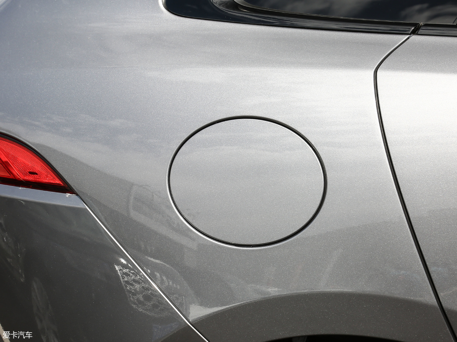 2020ݱF-PACE 2.0T ِ