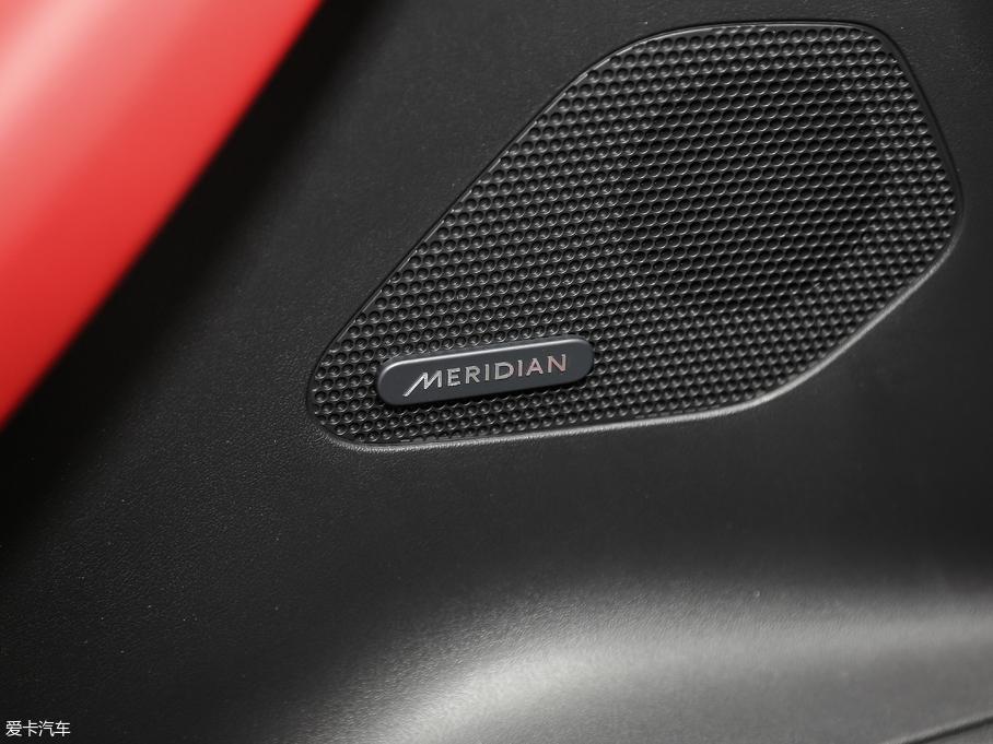 2020ݱF-PACE 2.0T ِ