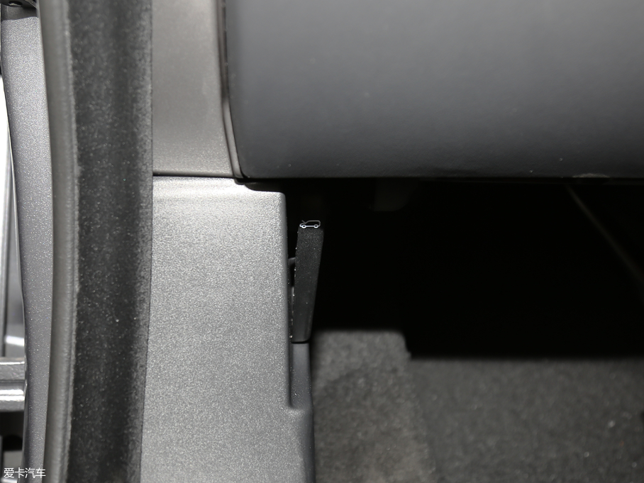 2020ݱF-PACE 2.0T ِ