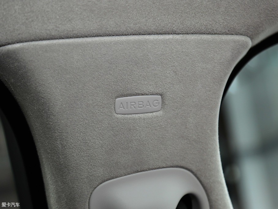 2020ݱF-PACE 2.0T ِ