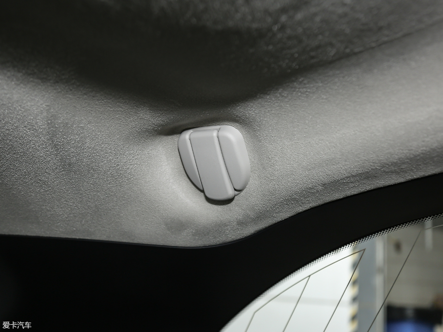 2020ݱF-PACE 2.0T ِ