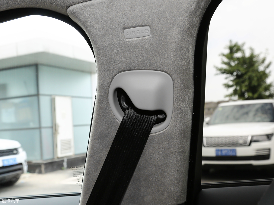 2020ݱF-PACE 2.0T ِ