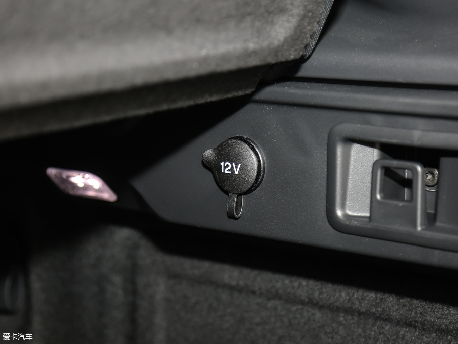 2020ݱF-PACE 2.0T ِ