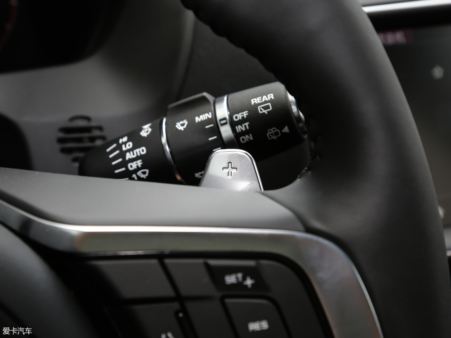 2020ݱF-PACE 2.0T ِ