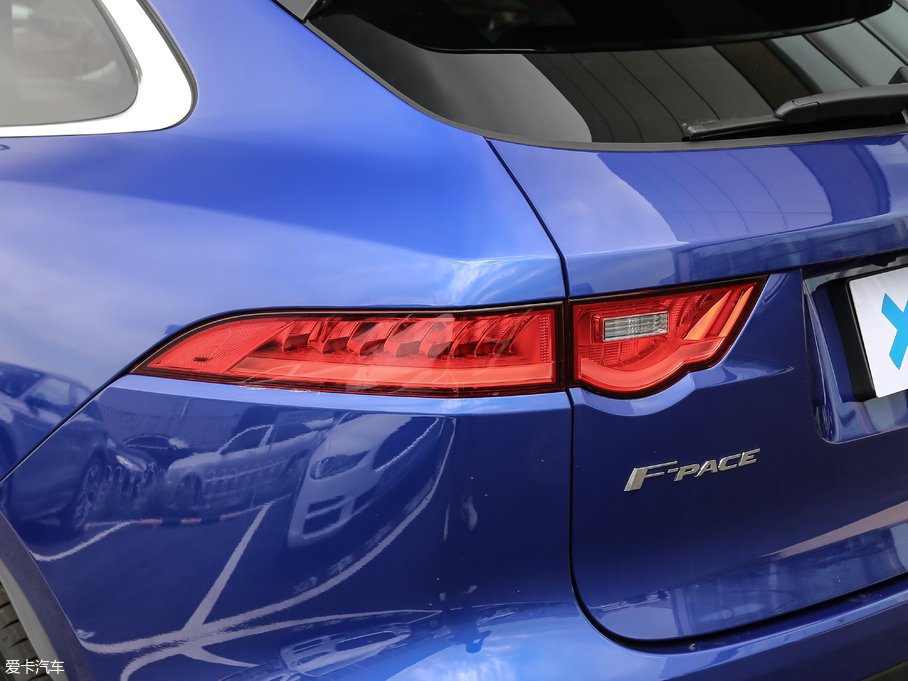 2020ݱF-PACE 2.0T 