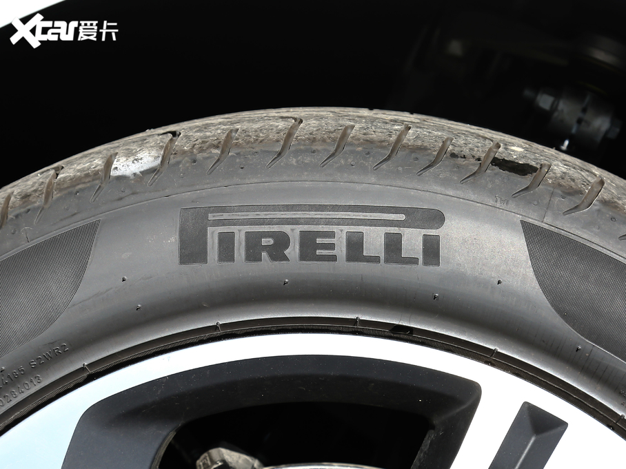 2020ݱF-PACE 300 R-Sport\Ӱ