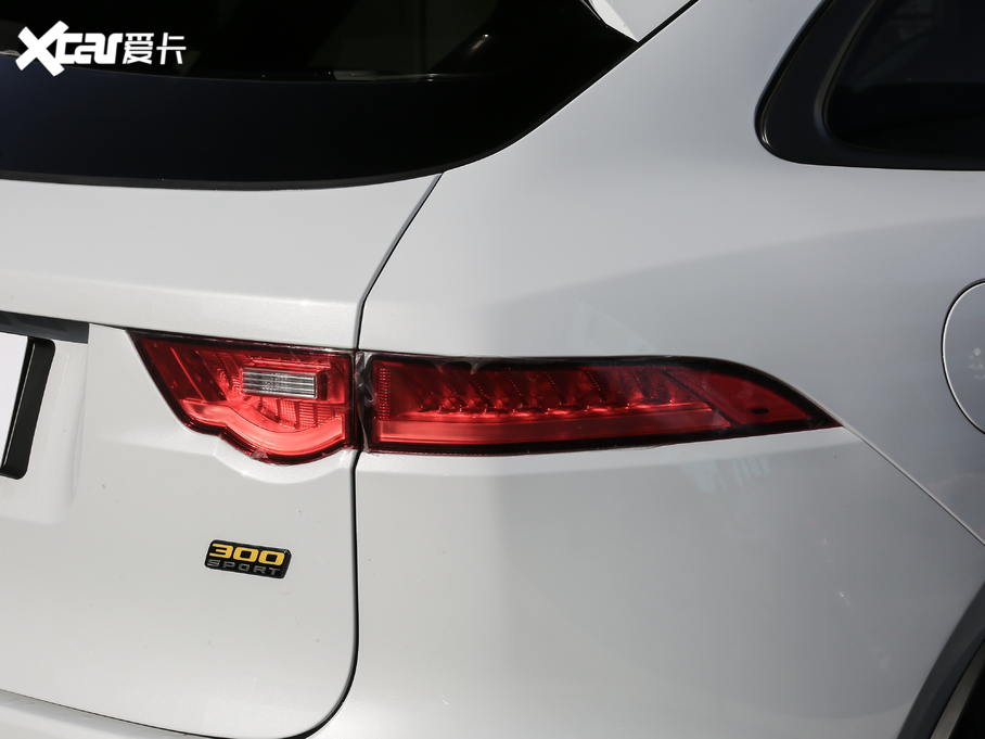 2020ݱF-PACE 300 R-Sport\Ӱ