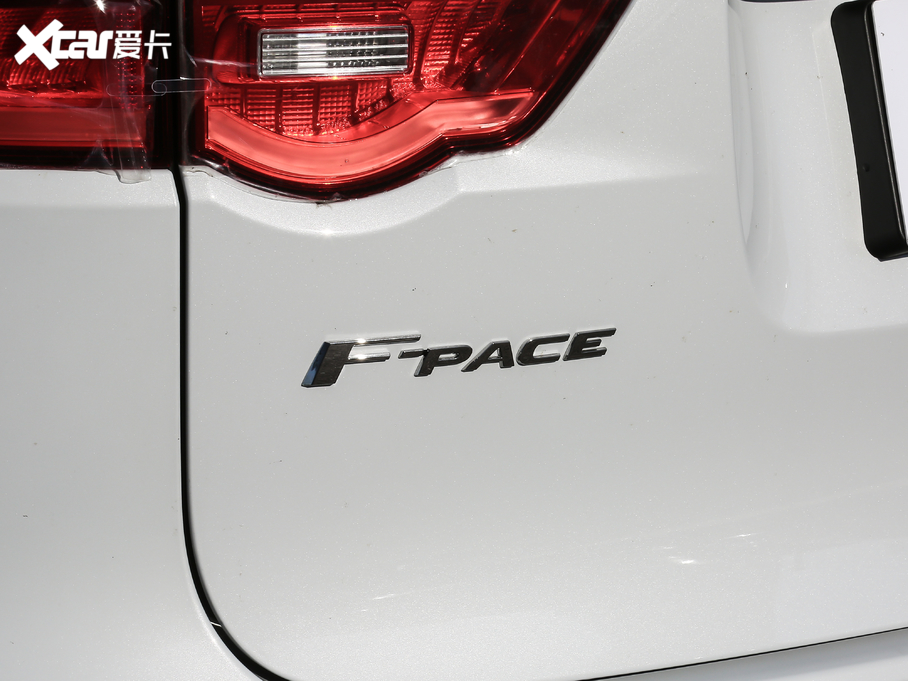 2020ݱF-PACE 300 R-Sport\Ӱ