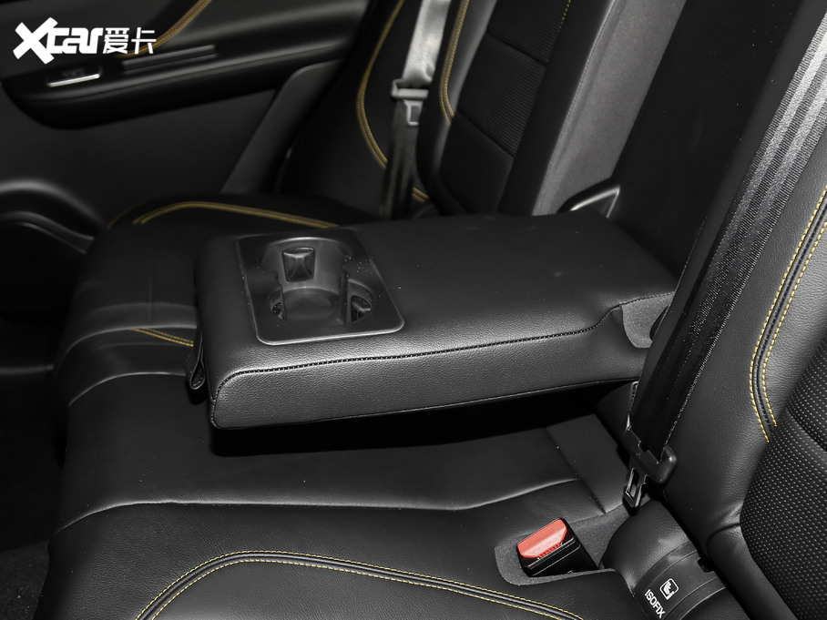 2020ݱF-PACE 300 R-Sport\Ӱ