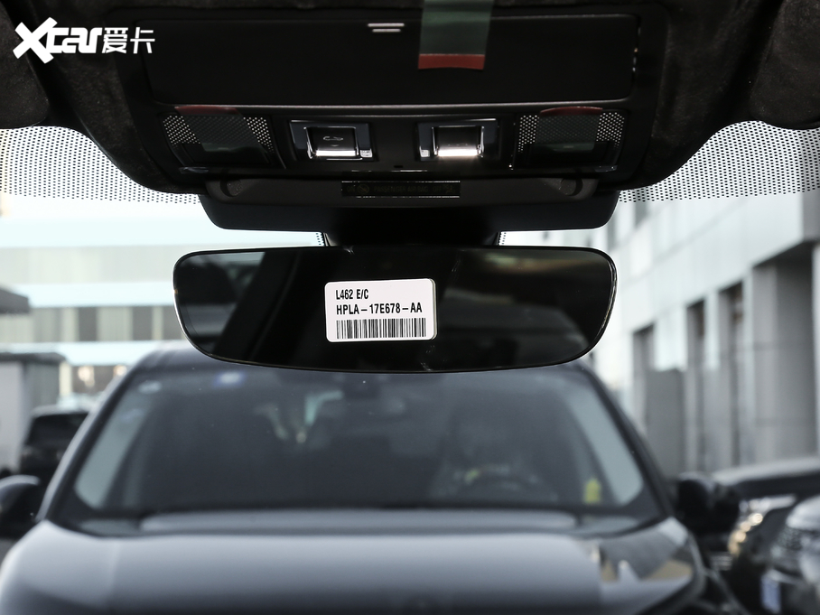 2020ݱF-PACE 300 R-Sport\Ӱ