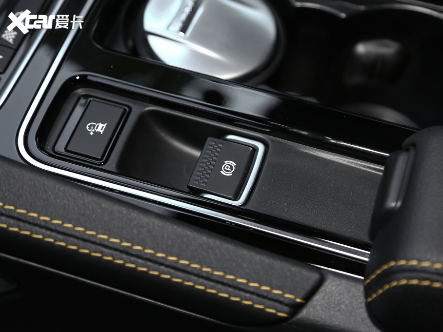 2020ݱF-PACE 300 R-Sport\Ӱ