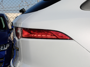 2020300 R-Sport\Ӱ ^