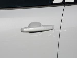 2020300 R-Sport\Ӱ {T