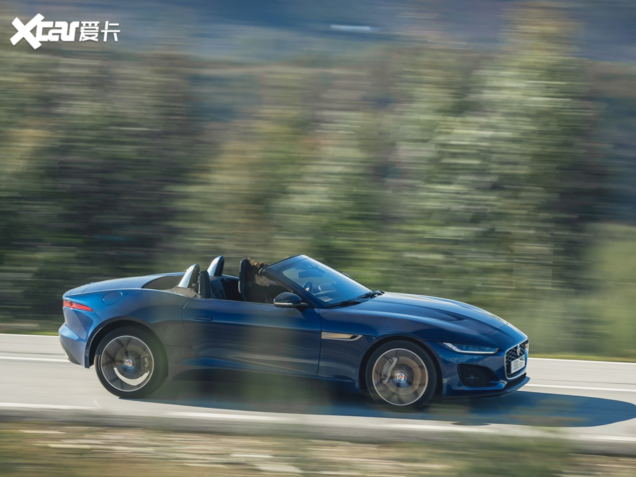 2021ݱF-TYPE P300 򌳨