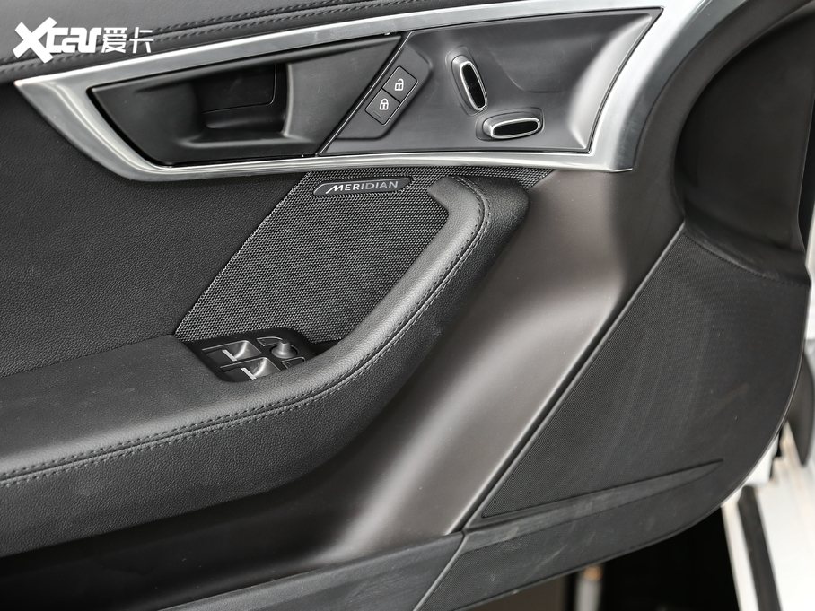 2021ݱF-TYPE P300 Ӳ픰