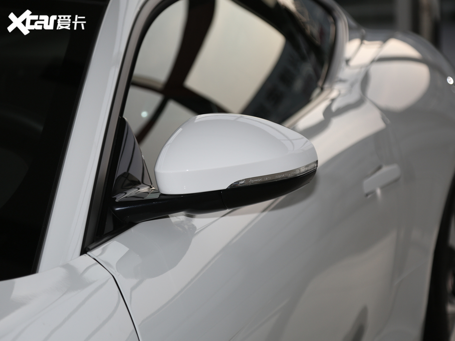 2021ݱF-TYPE P300 First EditionӲ픰