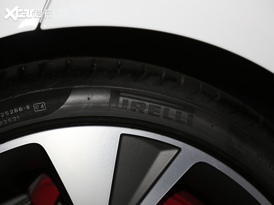 2021ݱF-TYPE P300 First EditionӲ픰