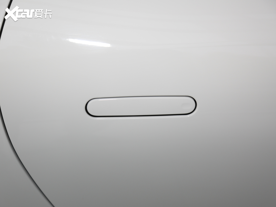 2021ݱF-TYPE P300 (q)First EditionӲ픰