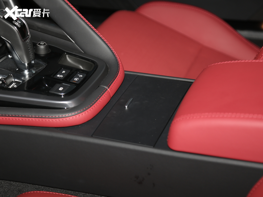 2021ݱF-TYPE P300 First EditionӲ픰