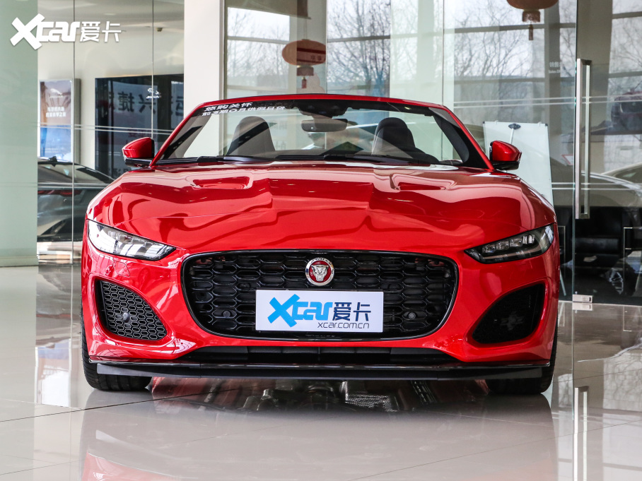 2021ݱF-TYPE P300 (q)