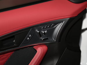 2021P300 (q)First EditionӲ픰 g