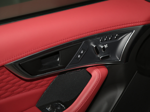 2021P300 (q)First EditionӲ픰 g