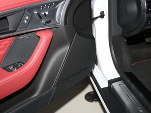 2021P300 (q)First EditionӲ픰 g