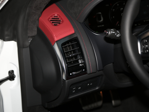 2021P300 First EditionӲ픰 п؅^(q)