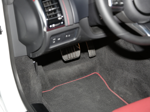 2021P300 First EditionӲ픰 п؅^(q)