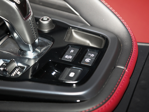 2021P300 First EditionӲ픰 п؅^(q)