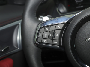 2021P380 ȫV6ِ п؅^