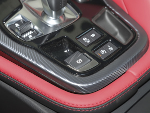 2021P380 ȫ(q)V6ِ v܇Ƅ