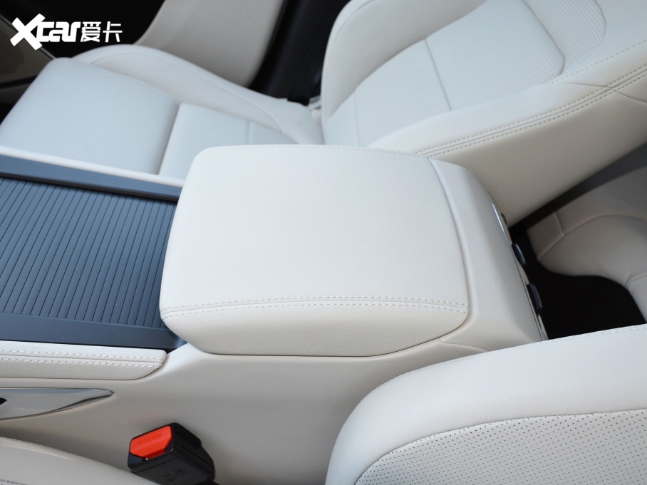 2021ݱF-PACE 250PS R-Dynamic S