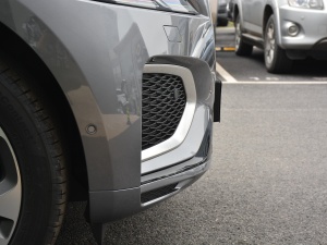 2021340PS R-Dynamic SE ^