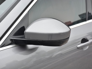 2021340PS R-Dynamic SE ^