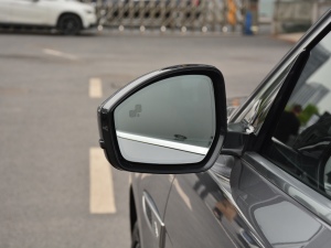 2021340PS R-Dynamic SE ^