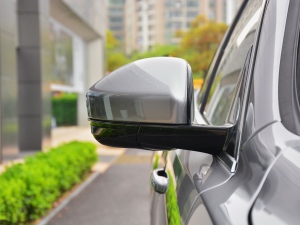 2021340PS R-Dynamic SE ^