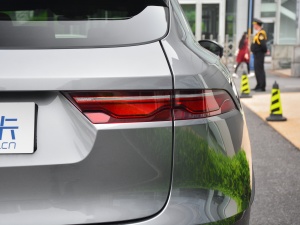 2021340PS R-Dynamic SE β