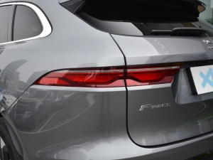 2021340PS R-Dynamic SE ^