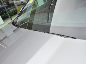 2021340PS R-Dynamic SE ˢ