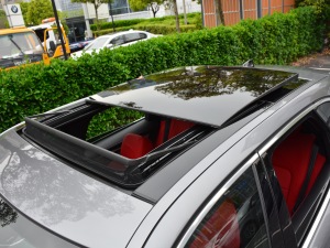 2021340PS R-Dynamic SE ^