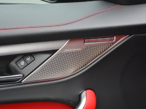 2021340PS R-Dynamic SE g