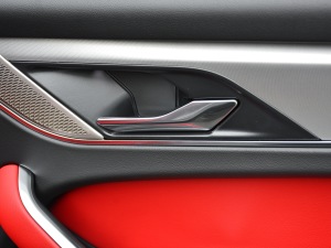 2021340PS R-Dynamic SE g