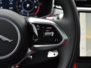 2021340PS R-Dynamic SE п؅^