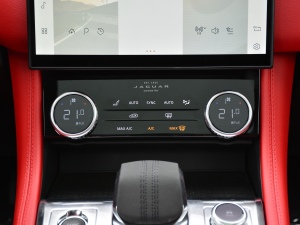 2021340PS R-Dynamic SE {{