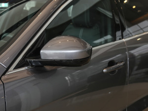 2021250PS R-Dynamic SE ^